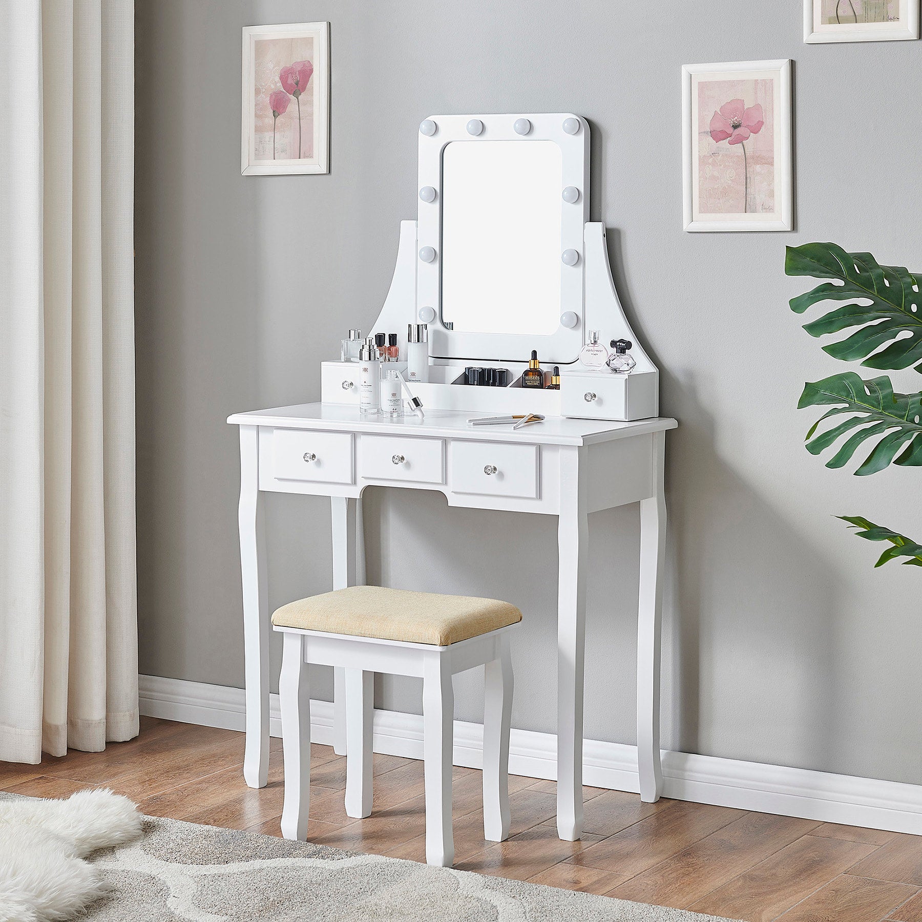 Dressing table with store mirror lights and stool